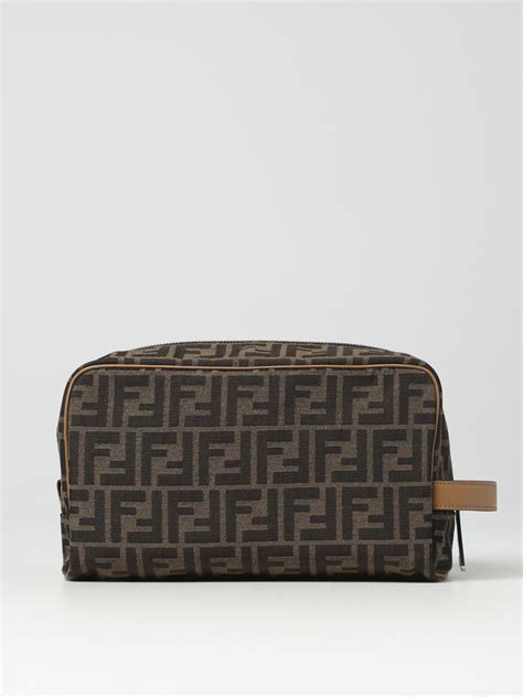 beauty case fendi prezzo